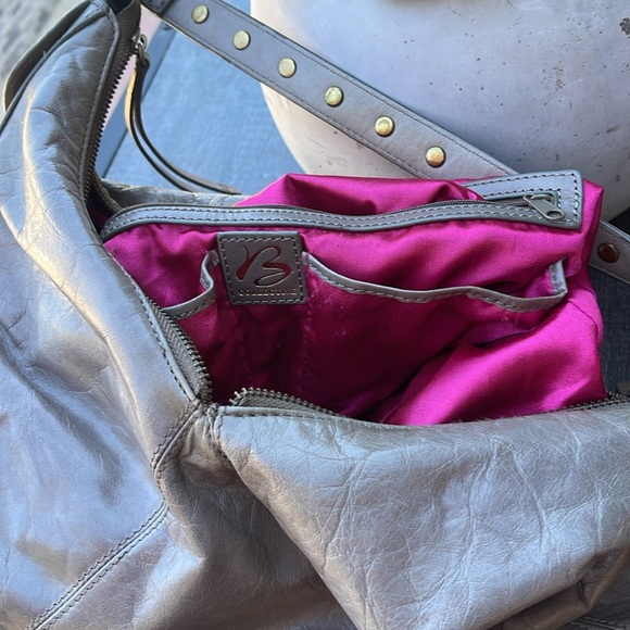 B. Makowsky gray soft leather purse with stud strap - Picture 9 of 11